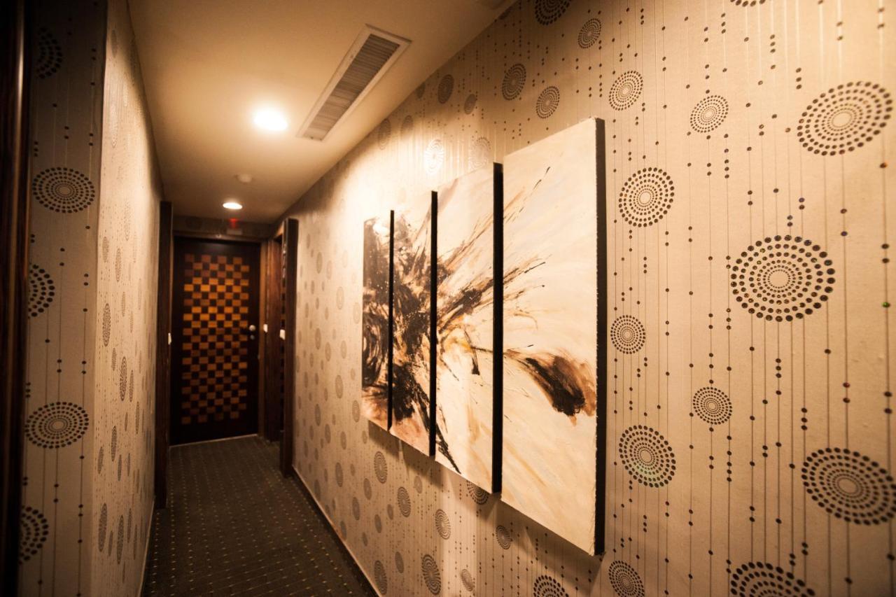 Love Hotel Pingtung Buitenkant foto
